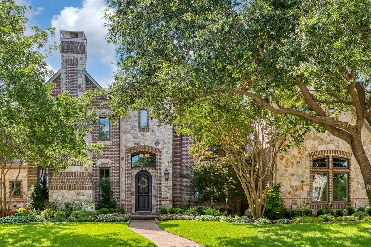 3004-GreenwoodCt-FlowerMoundTx-FinishedConstruction-001