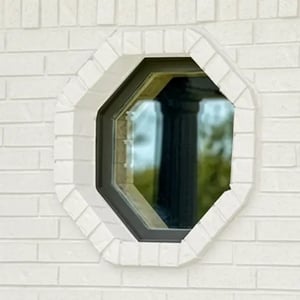 blog specialty shape window
