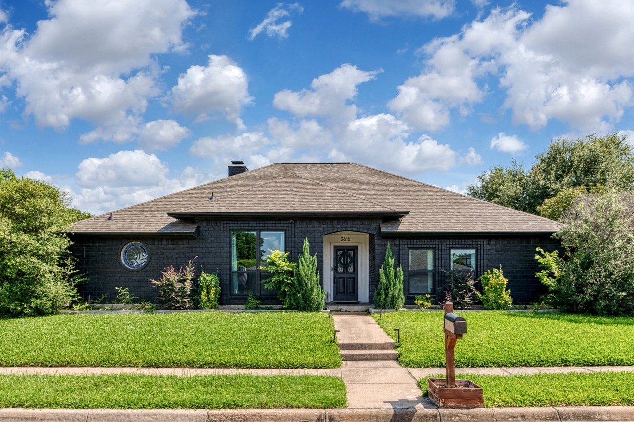 2616-MorningSideDr-BedfordTx-001 Large