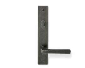 ahshley-norton-alessa-handle-272x215