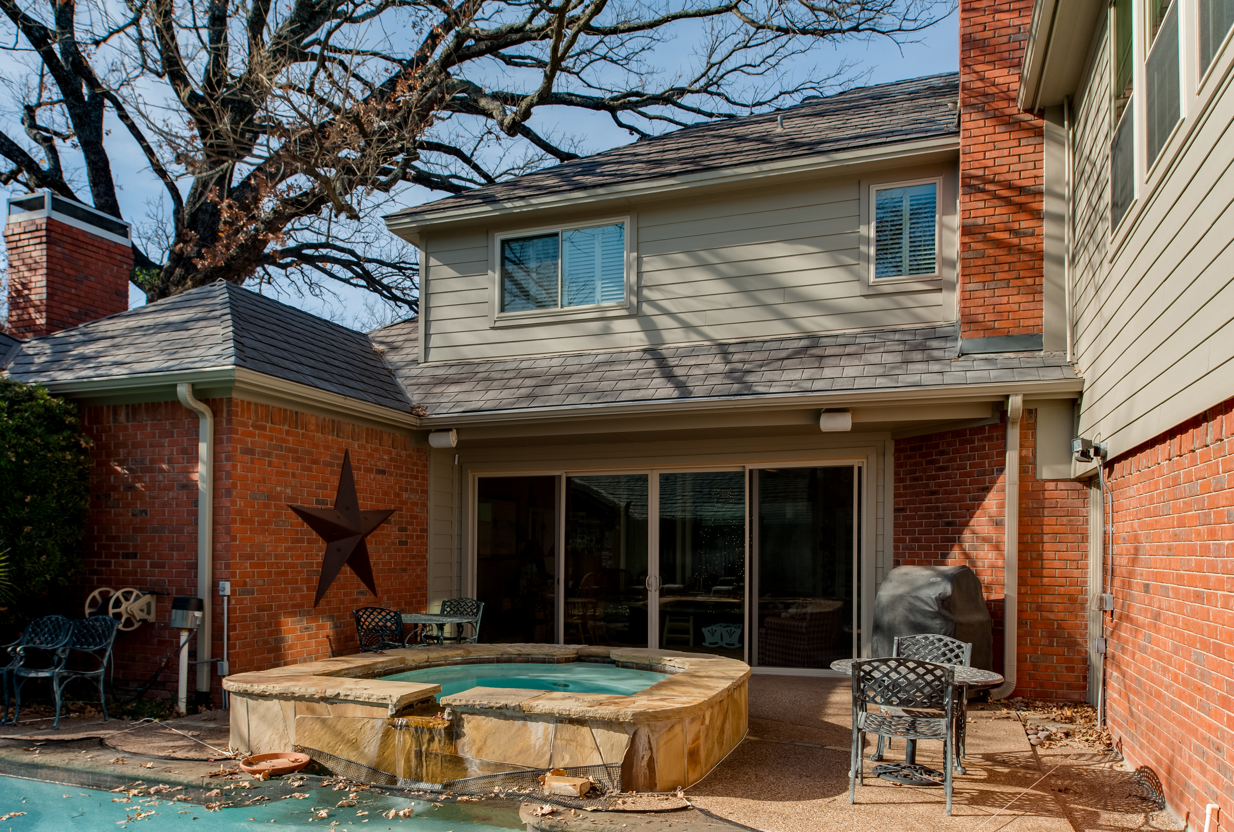 backyard-view-of-nt-sliding-door