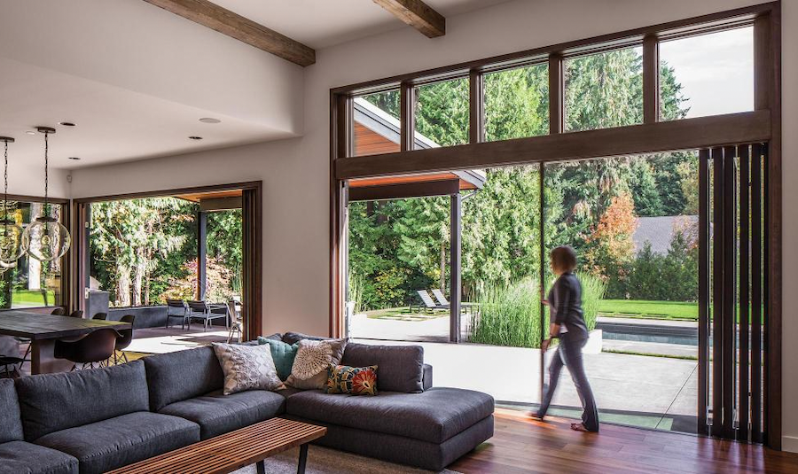 Home featuring Centor folding doors. Photo from Centor.com