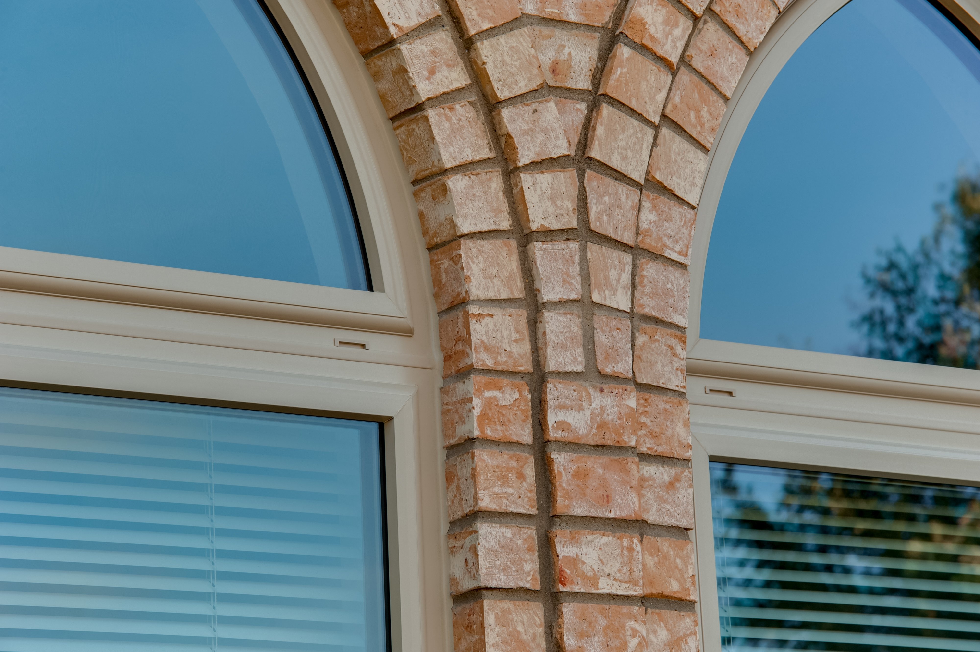 brennan-traditions-double-specialty-windows-side-by-side