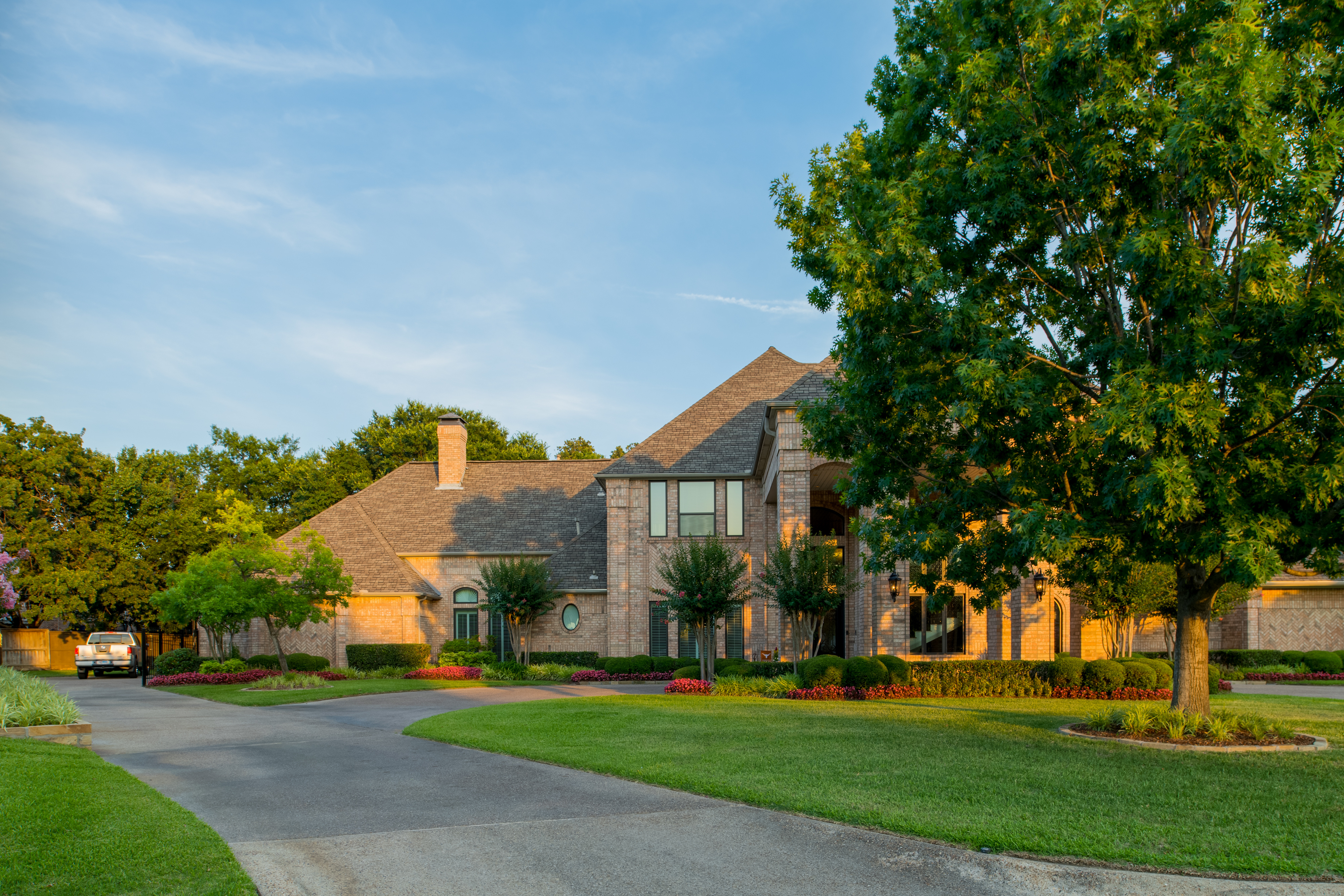 brennan-traditions-driveway-view