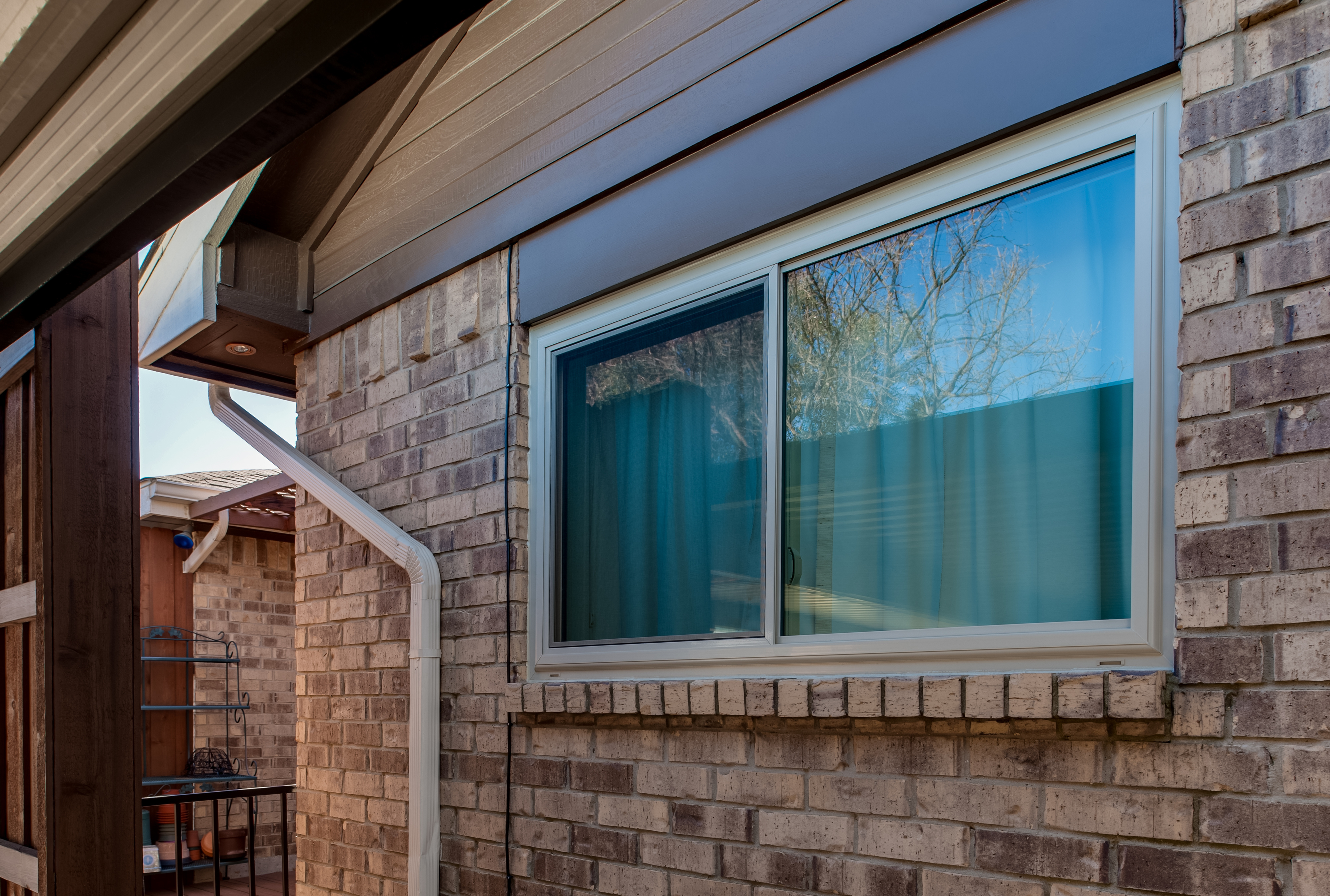 brennan-traditions-sliding-window
