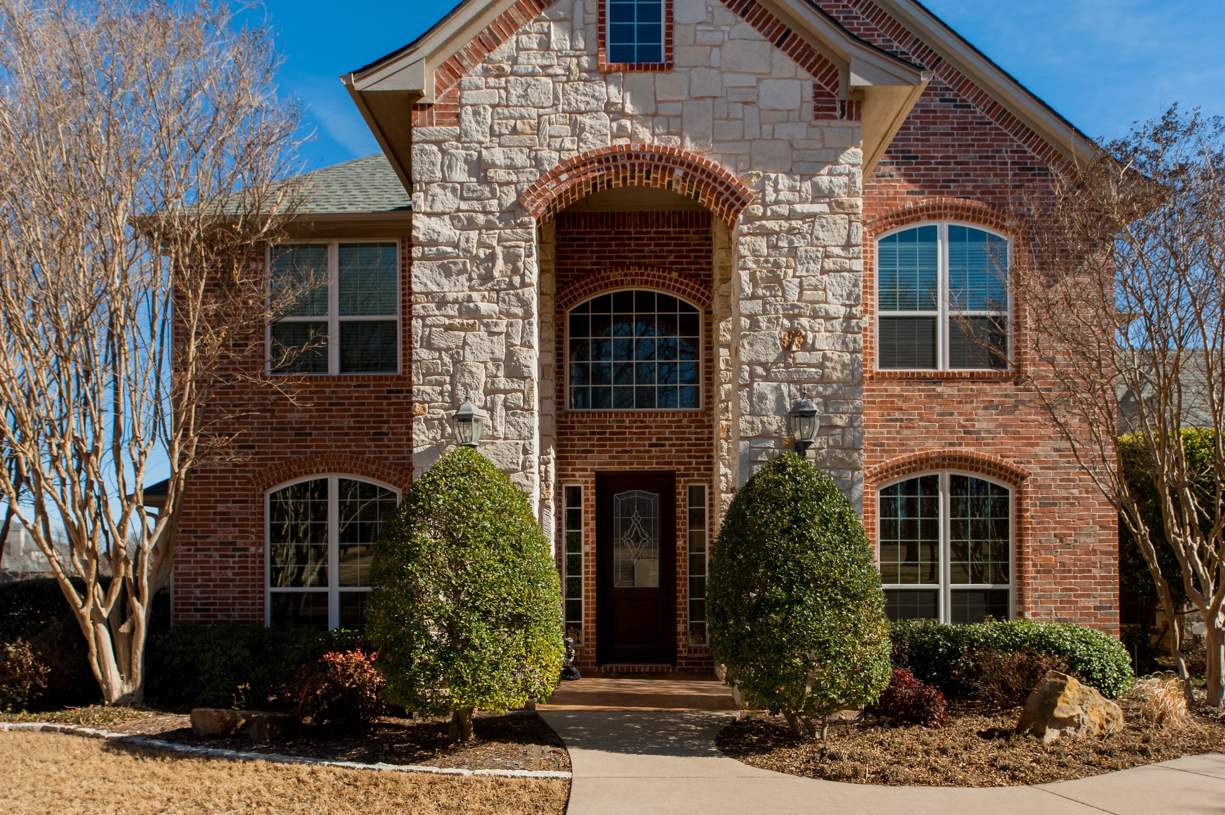 brennan-traditions-stone-house-front