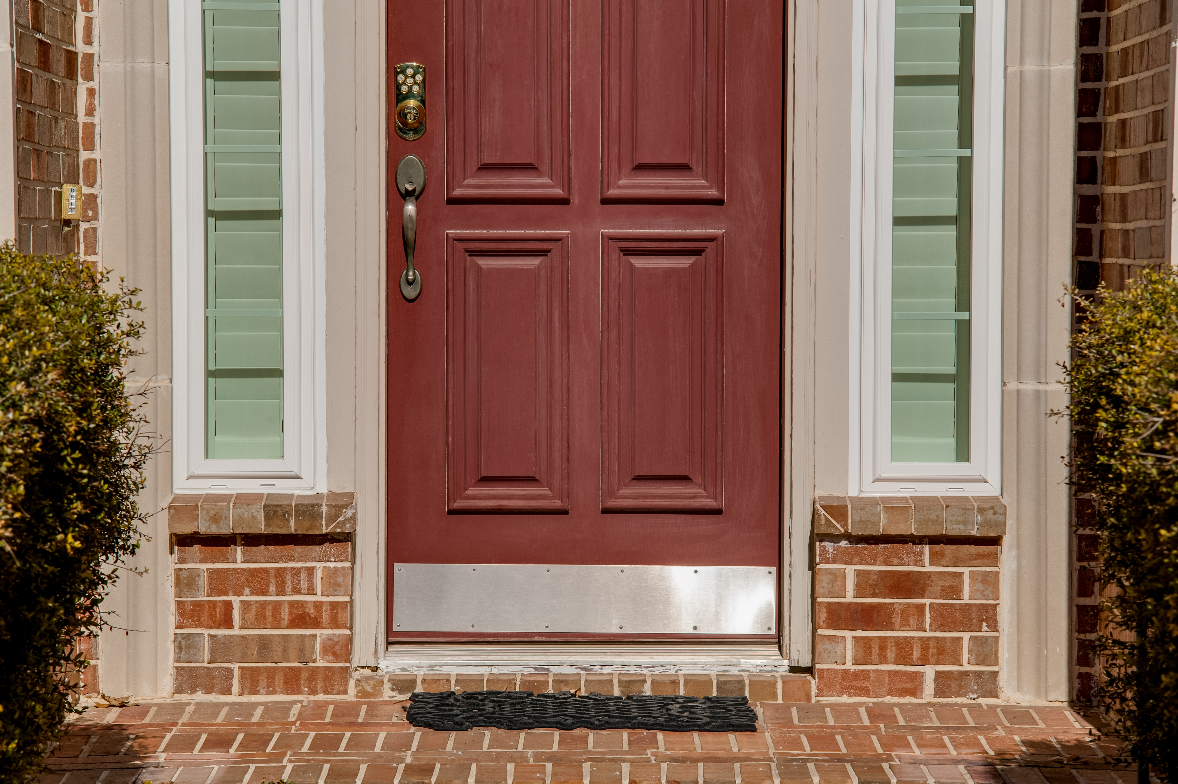 brennan-traditions-two-slim-window-front-entry