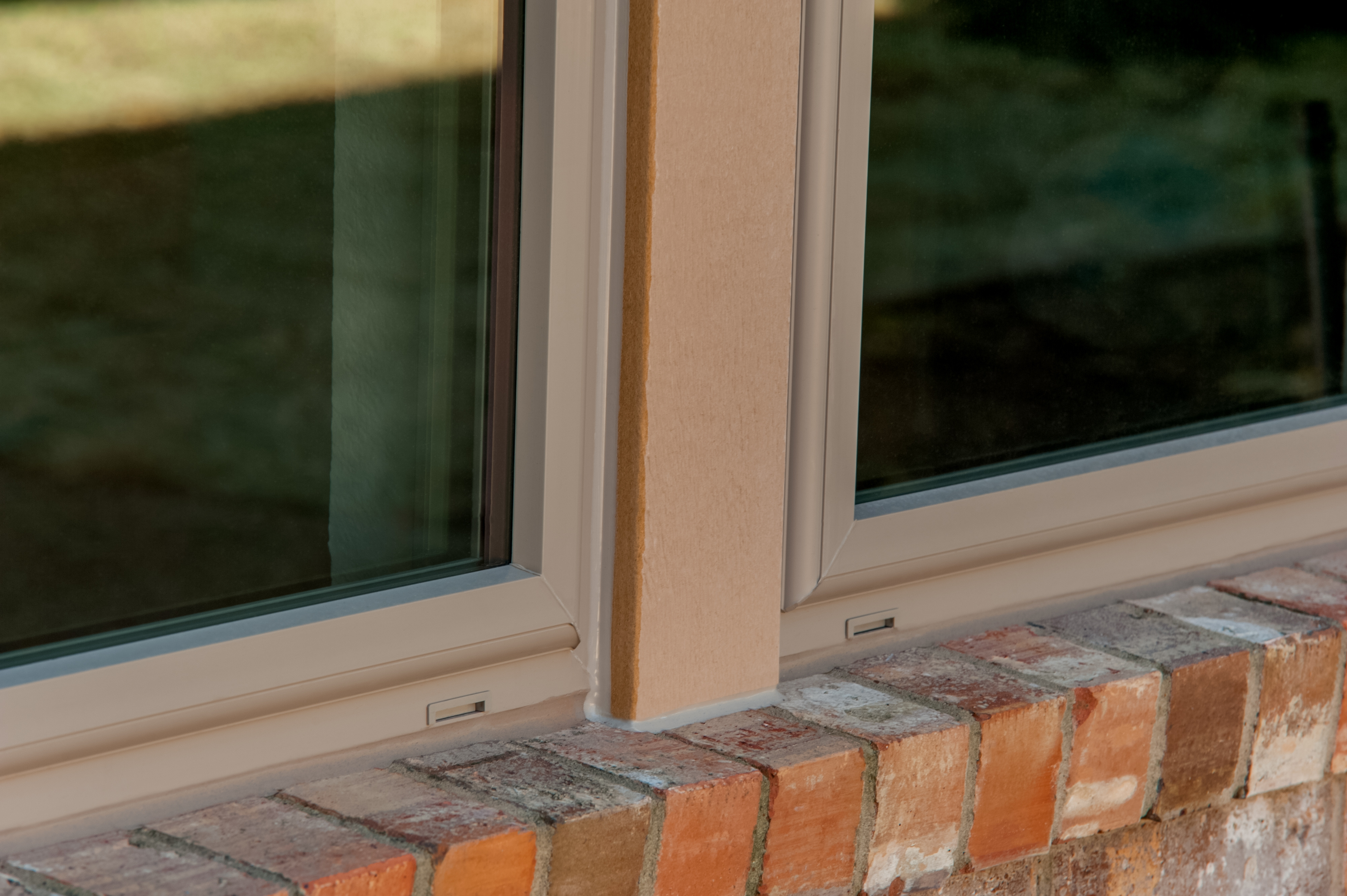 brennan-traditions-window-with-single-hung-close-up