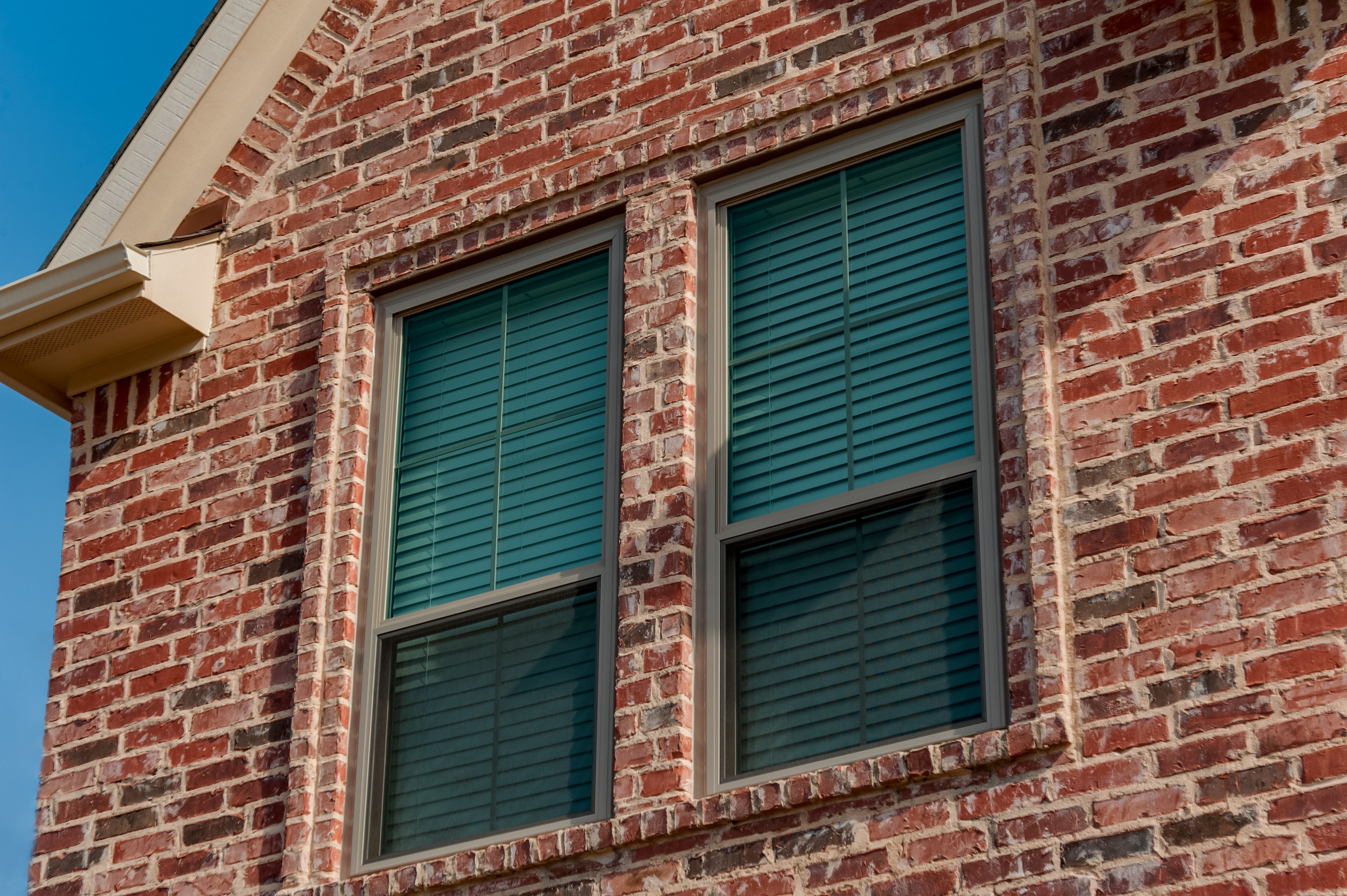 clay-brennan-traditions-double-double-hung-windows