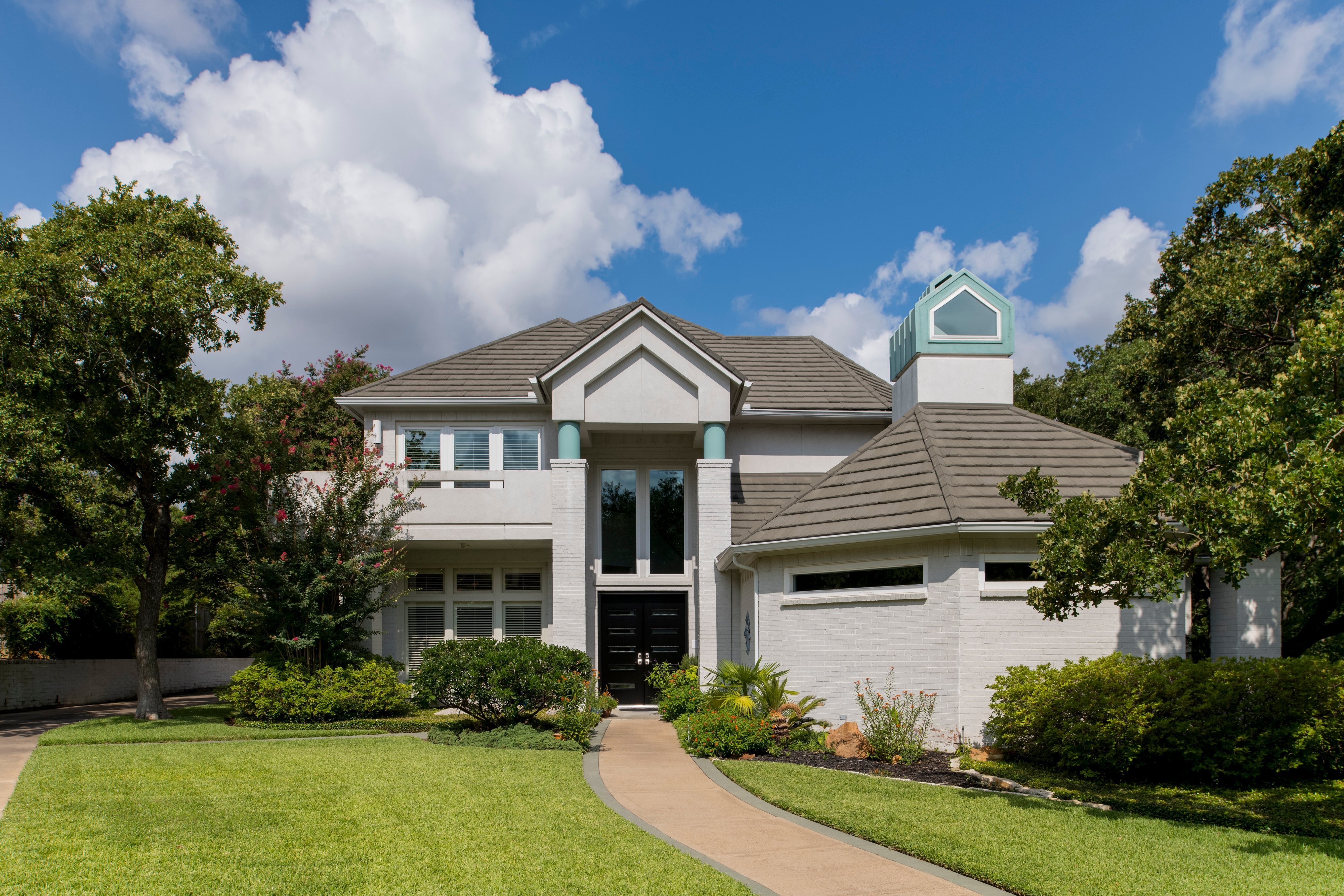 ull-view-of-arlington-provia-doors