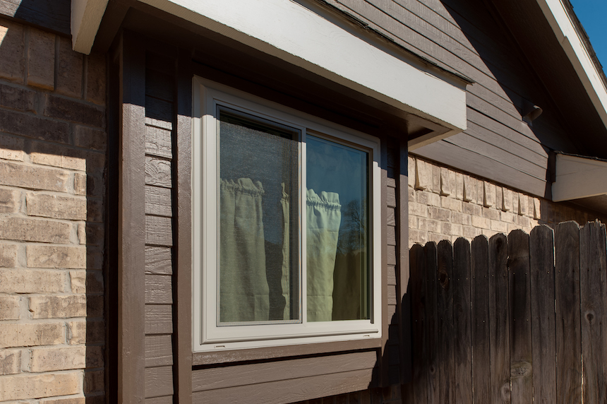 Clay sliding window with half screen
