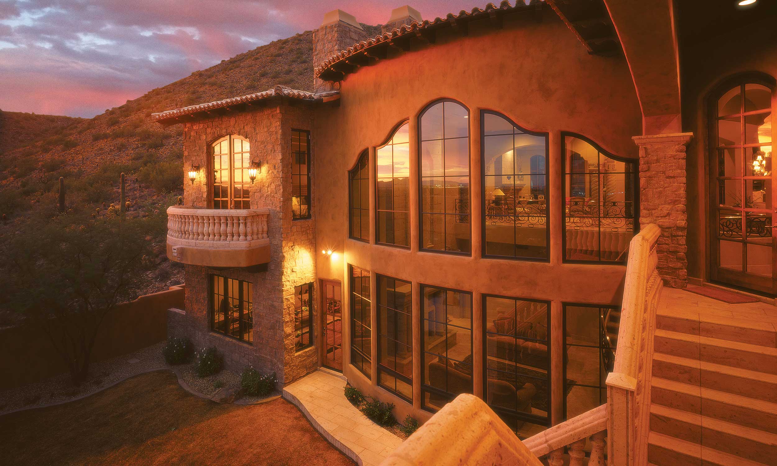 Sierra Pacific Specialty Shape WIndow. Photo: Sierra Pacific