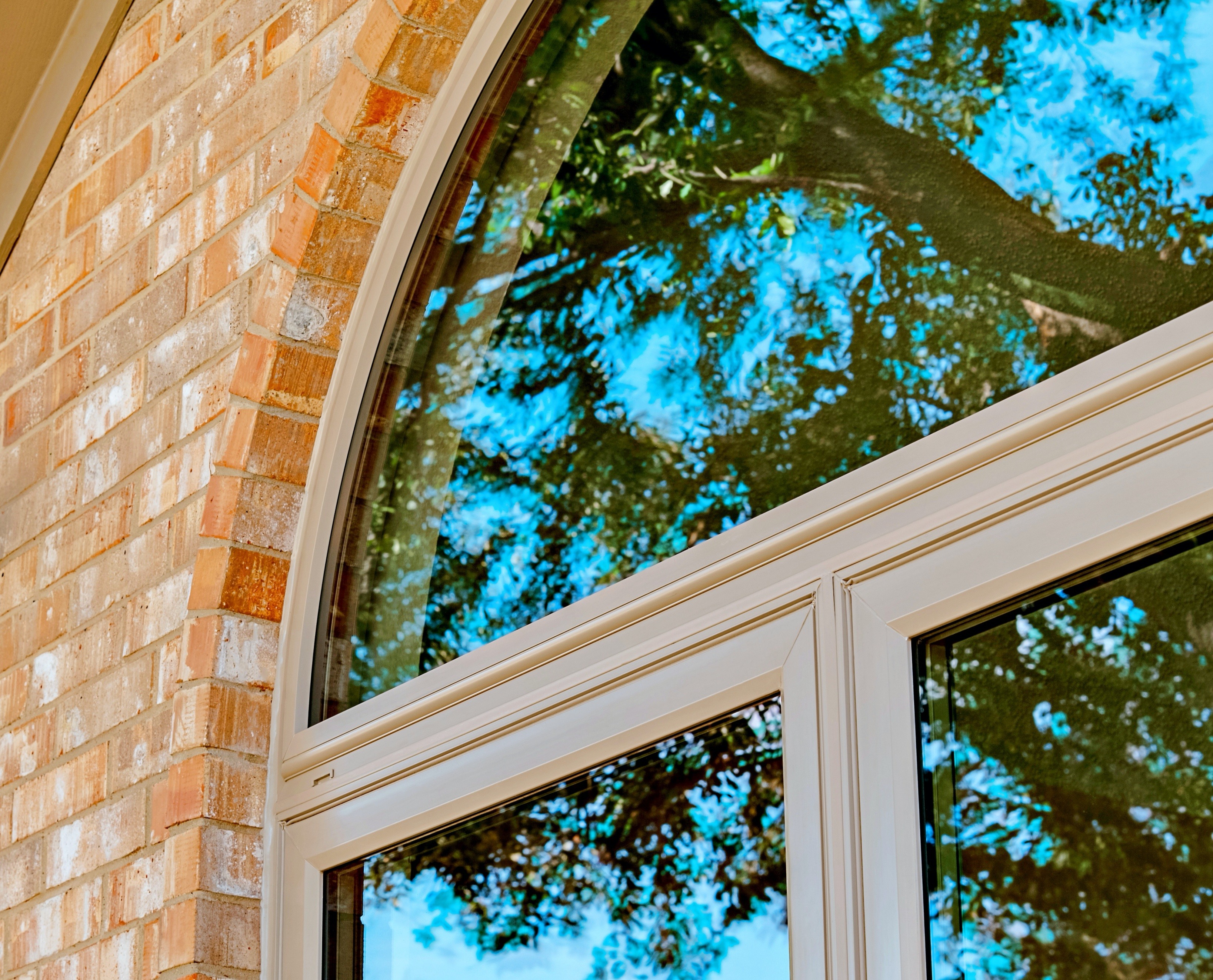 Brennan Traditions Specialty Window in Earthtone