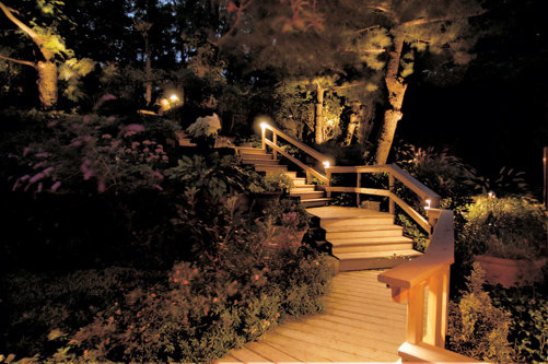 outdoor deck lighting