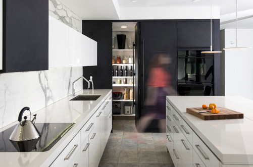 mix white and black kitchen cabinets