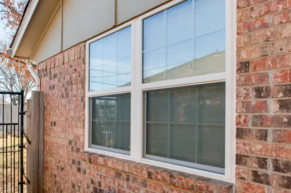 Side Window
